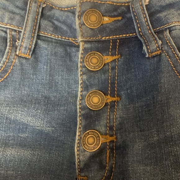 Machine - Skinny Jeans with Embroidered Flowers - Picture 6 of 6